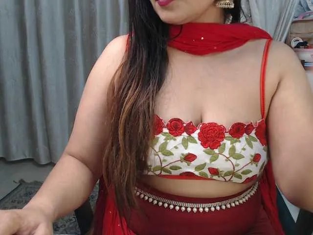 Mahimagic-doll — My pusssy is very wet would you like to lick my pusssy juice