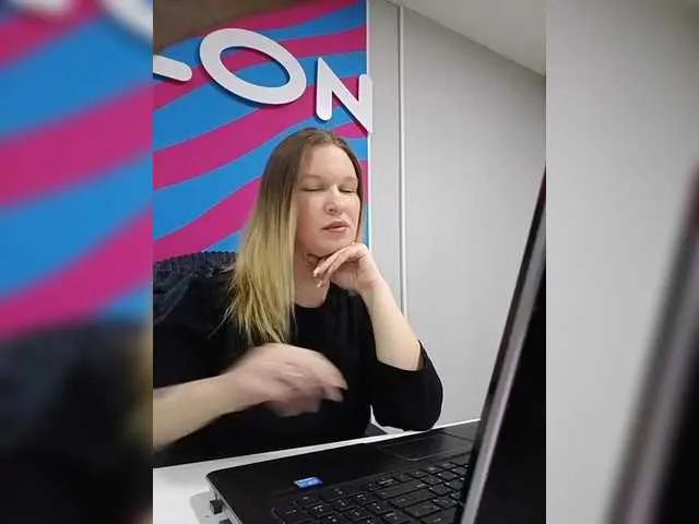 Olivia5551 — Freechat on BongaCams