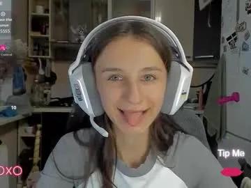 _nika_kik — GOAL: tits [111 tokens remaining] let's discuss fun in a private show #longtongue #smoke #shaved #ukraine #skinny