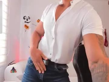 abu_dhabi_21 —  Welcome to my room! - Goal:  cum and asss [986 tokens left] #cum #asian #muscle #arab #bigcock