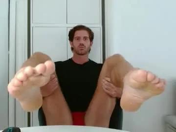 alphahung23 — CUM SO HARD  #muscle #uncut #bigcock #Feet #ass [2450 tokens remaining]