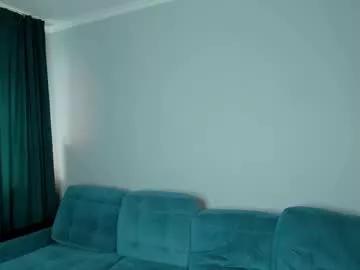 christina_hammond — GOAL: DOMI CUMSHOW [0 tokens remaining] Hello :3 my name is Kira, let's know each other better =) #skinny #blonde #teen #18 #new