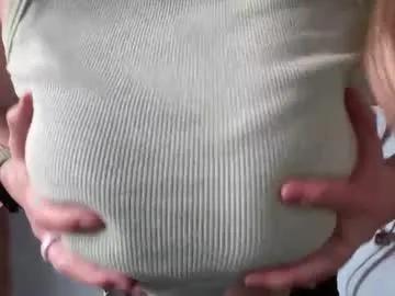 citrusblissss — GOAL: Lovense Gemini^^ [111 tokens remaining] Welcome to my room! #c2c #teen #blonde #nonude #pvt #feet #joi #lingerie #teasing