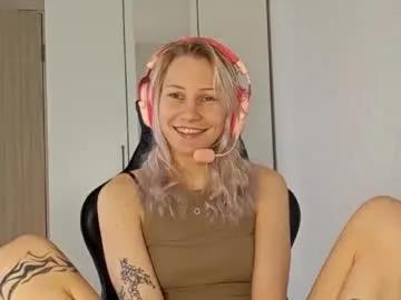 foxysable — Goal: suck finger  ---  I'm glad to see you all here. Call me Kate! #new #shy #teen #18 #young [11 tokens remaining]