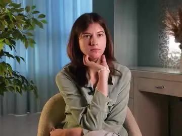 frederickafulling — GOAL : air kiss<3   Hello. Jane here <3 Let's have fun >.< #shy #18 #teen #skinny #new [20 tokens remaining]