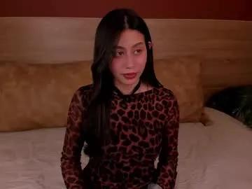 hannah_brady — GOAL: Remove the shirt ,sexy dance and spanks [218 tokens remaining] Just 17 tokens activate an ULTRA HIGH VIB  Dare to make me tremble  #bdsm #saliva #lesbian #couple #deepthroat