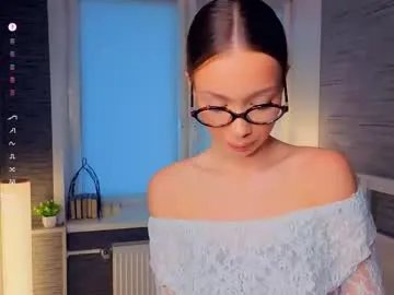 hannavaile — GOAL: let's start the day with kisses [18 tokens remaining] Hi! Glad to see you  Help me to get 250 thumbups! #18 #teen #new #shy #young