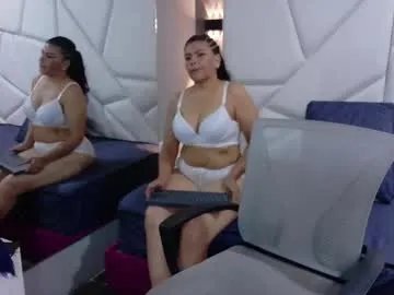 jennifer_0717 — GOAL: Show tits+rub nipples+teasing [39 tokens remaining] Welcome to my room! #mature #naked #mistress #c2c #new