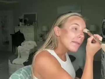 jessicaparkerrr — come hang with me ;) #19 #teen #bigboobs #perkytits #booty #snowbunny #new