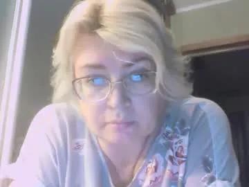 laramrs — Hello! Glad to see you here, let's make our communication amazing together. #new #nonude #mature #natural #lady [280 tokens remaining]