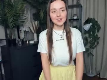 laura_mutti — goal:  Play with straps and pull them down a bit ^^ hi all! my name is Samantha! #new #teen #skinny #cute #beauty  [0 tokens remaining]