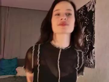 lisa_blazee — GOAL: take off my skirt [80 tokens remaining] Hey, hey, I am Lisa. Welcome to my room, enjoy :3 #feet #young #skinny #tatto #new