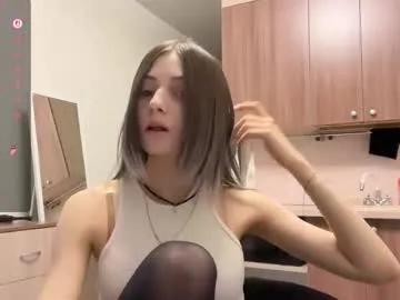 lurlineoline — GOAL:remove my bra   Hey hey guys I am May nice to meet u  #18 #new #teen #young #shy [21 tokens remaining]