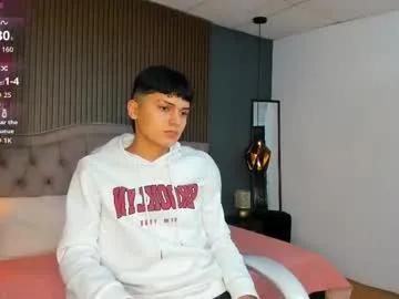 maxii18_ — GOAL: CUM SHOW [999 tokens remaining] Welcome to my room! #twink #lovense #young #shy #18