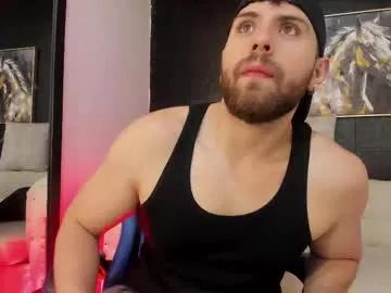 maximo_wolf1 — GOAL: Diidldo Show [775 tokens remaining] good experience #hairy #bear #jeans #beard #socks Big boys also like to be fucked