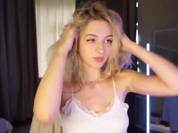 mickeydior — GOAL: take a better look at my outfit) [95 tokens remaining] let's realize our imagination > and make fantasies come true! here only good vibes ~ #natural #young #blonde  / #naked - welcome #pvt 