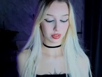 odelladrover — GOAL:cold ice on my hot boobs  Hi I'm Violet :3 #skinny #blonde #braces #18 #goth [0 tokens remaining]