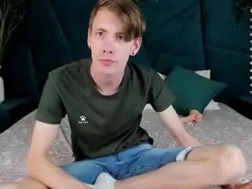 only_eric — show cum #lovense #18 #gay #teen #young [2500 tokens remaining]