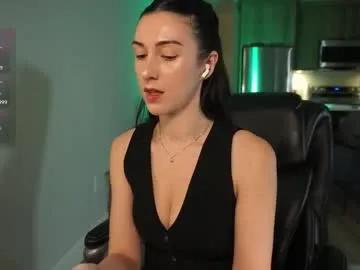 remibliss — shorts off  [999 tokens left] #hairy #hairyarmpits #feet #dirtytalk #joi