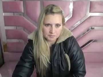 roxanne_ch — Hello, I'm so horny and don't let my pussy dry - #milf #mature #ahegao #new #c2c