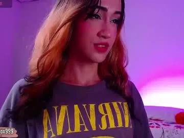 sabriina_fox999 — GOAL: Make Me Wet [35 tokens remaining] Welcome To My Room Lovense Tip Goals