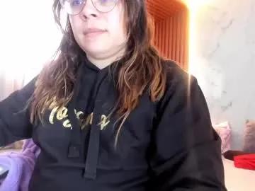 shasha_bloom — DANCE NAKED  [47 tokens left] #hairy #puffynipples #squirt #latina #anal