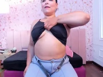 taylor_bennet — Your sexy milf #glasses #mature #armpits #submissive #lovense
