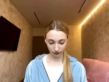 velvethonerkamp — Goal: For good start :) Hey guys! I'm Lissa and i'm #bigass here #18 #teen #bigboobs #young [5 tokens remaining]
