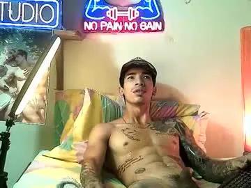 yeisoncastellanos1999 — Very strong guy, I'm active and pasive with a big cock and ass, I want to play with you and fulfill all your fantasies, you won't regret it. #gay #new #strong #muscle #bigcock