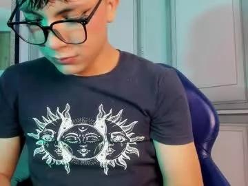 yess__daddy on Chaturbate 