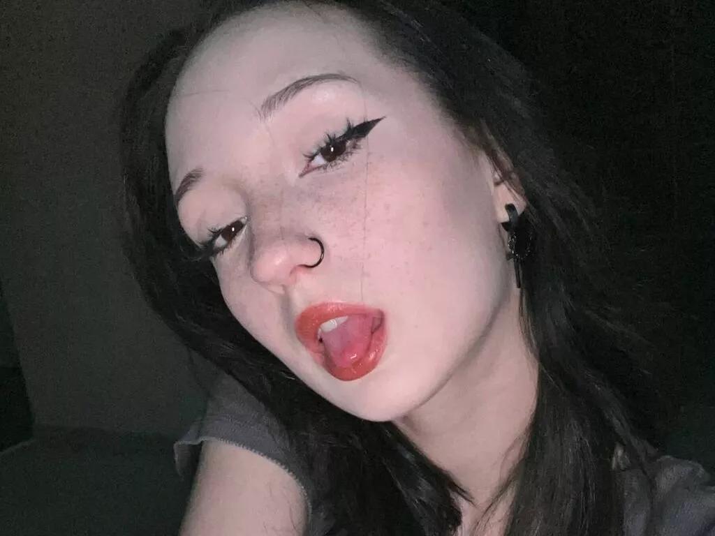 AccaBelow — i like gentel but hard