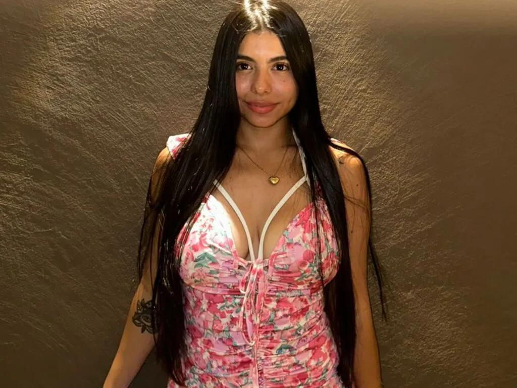 AlanaaCooperr — I am a very open mind, so you don't hide your fantasies. This will make me .... spread my wet pussy and play with sex toys, make me run as if you want to give me a powerful orgasm! I love that they flirt and tell me the sexy, I am ... at that time I...