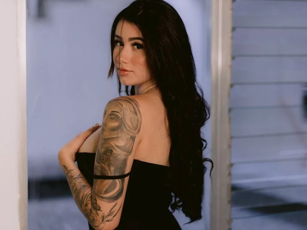 AlejandraHoffman on LiveJasmin