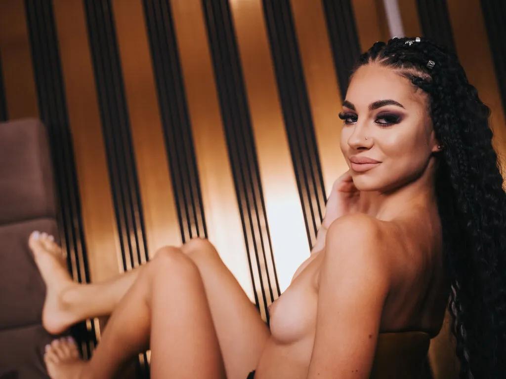 ChloeSparks — I like to get naughty and share experiences