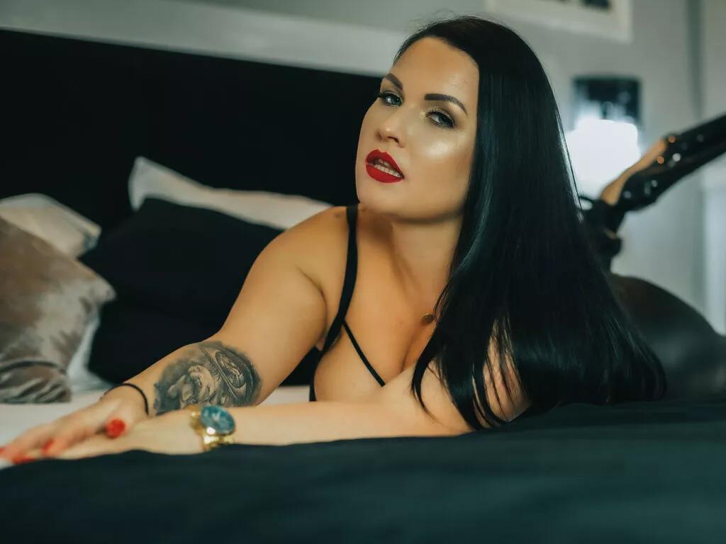 GeorgiaLerox — I love a man with a great sense of humor and who is intelligent - a man who has a great smile. He has to make me laugh. I like a man who is very ambitious and driven and who has a good heart and makes me feel safe. I like a man who is very strong and...