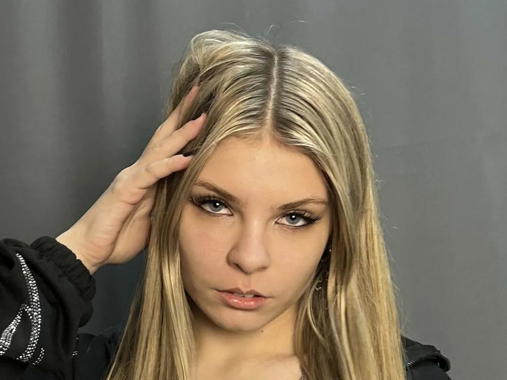 GlendaLabeau — I love quiet cozy evenings with a cup of coffee or tea, watching different movies, I also really like active recreation such as skiing or snowboarding, I also started doing sports not so long ago, namely stretching, I just love this business!...