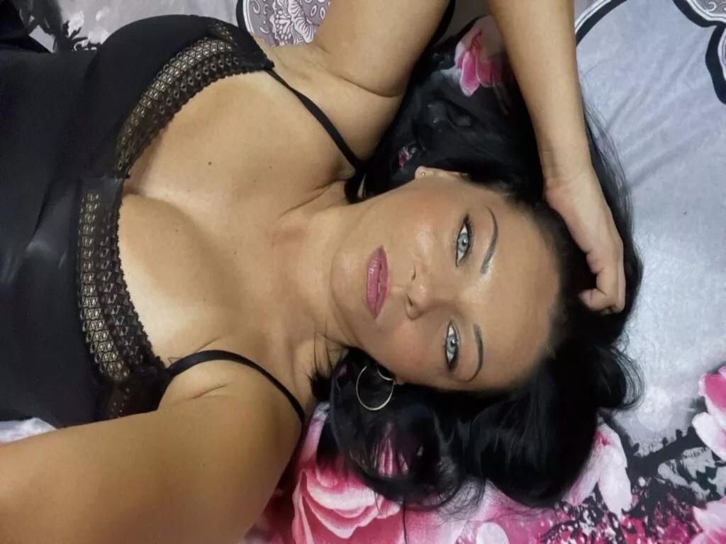 KataleyaJenifer — I really like to go to the beach and also to the mountains,I like to eat chocolate and everything that is sweet .I like it when a man is romantic and well groomed  and I like to be pampered