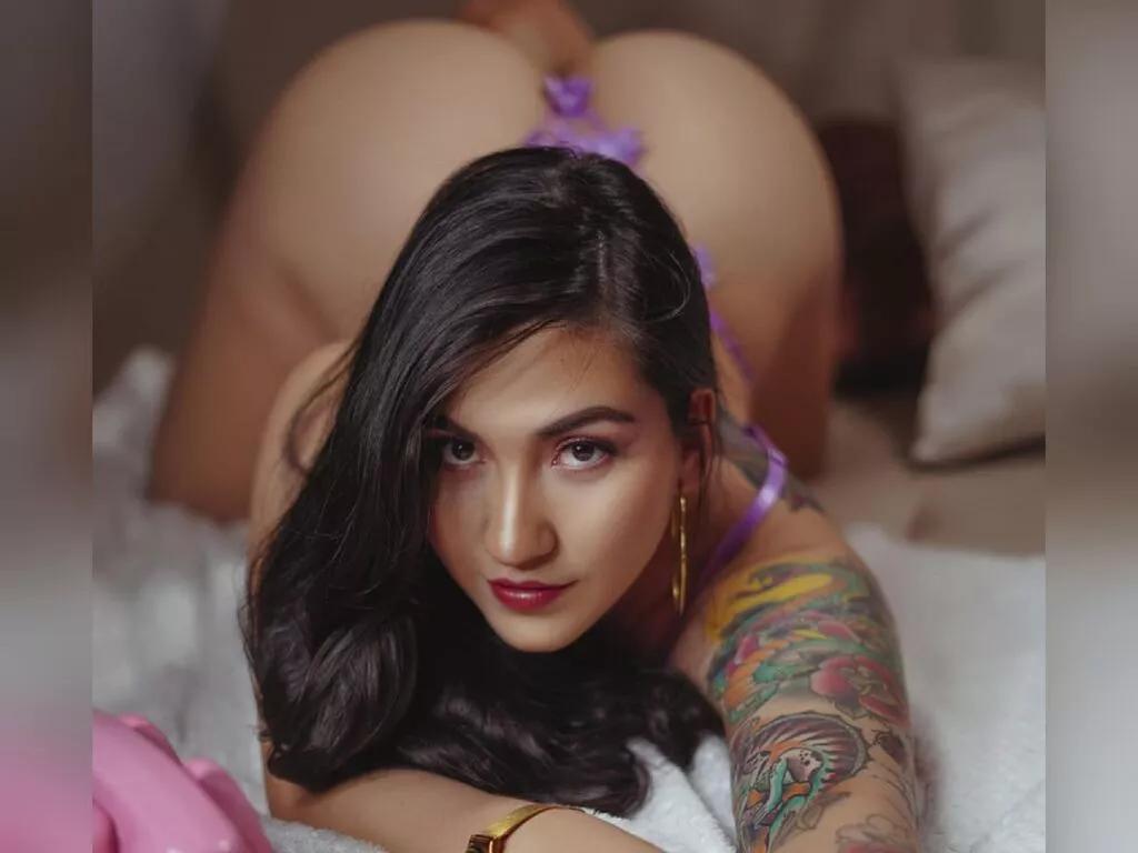 KathiaJenner — I love to feel the rain on my face, talk with people, to know them a little more, the animals are my great passion and of course I love food, especially pasta