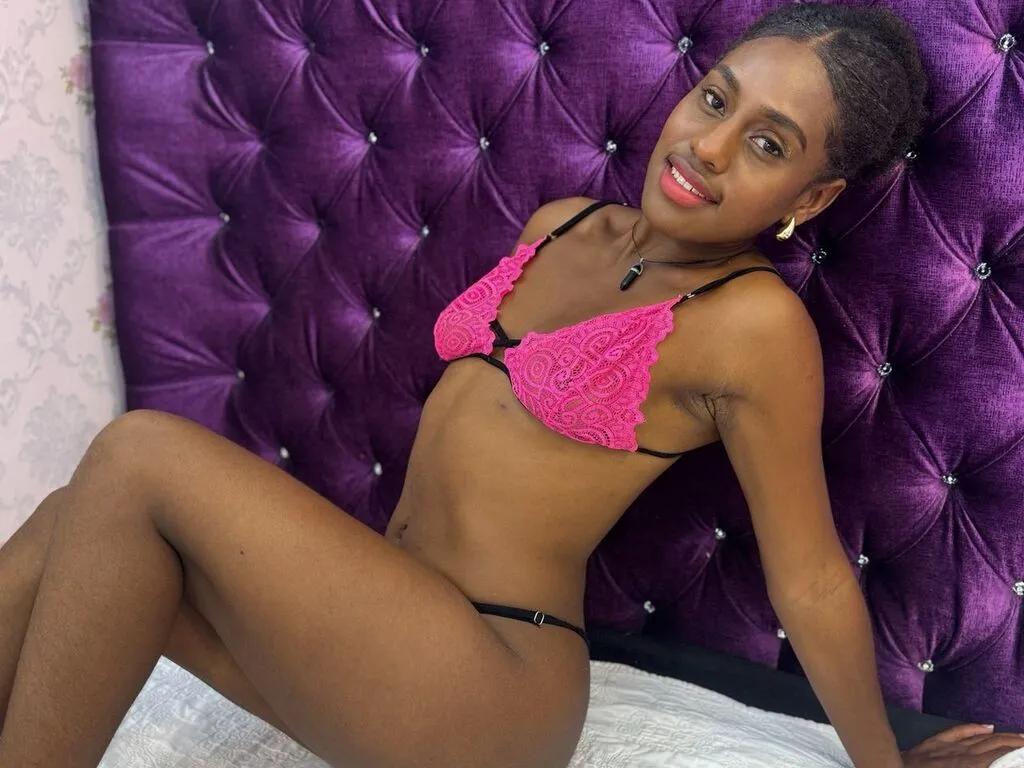 MartinaSortez — Freechat on LiveJasmin