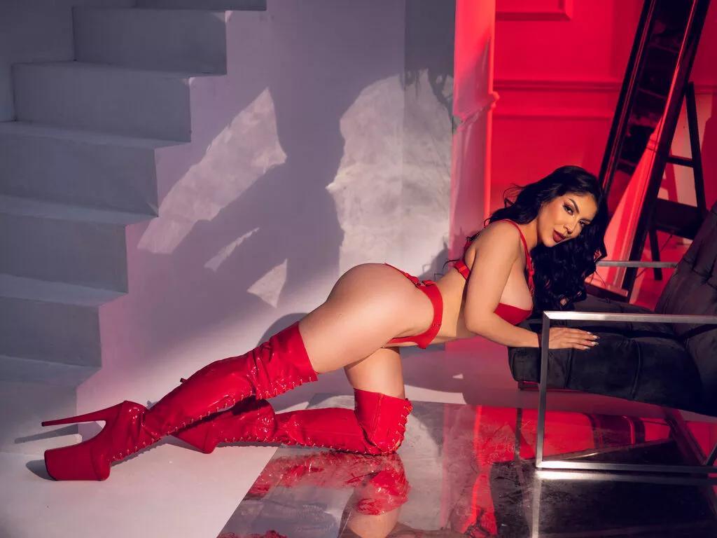 NicolleBennett — I enjoy going for long walks in the park, Painting is a hobby I find relaxing,Fashion is something I adore; I enjoy experimenting with different styles, Trying out new desserts is a delight for me!