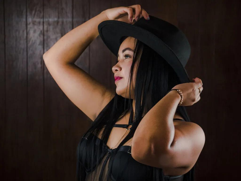 SamanthaRian — I love dancing, laughing until my stomach hurts, sunny days, chocolate ice cream, and the good vibes of real people. I'm obsessed with pretty lingerie---not just because of how it looks, but because of how powerful it makes me feel. 