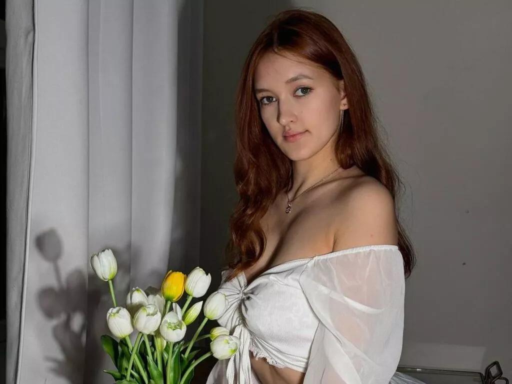 VeronaGee — I'm into sports, dancing AND DUMPINGS! :D