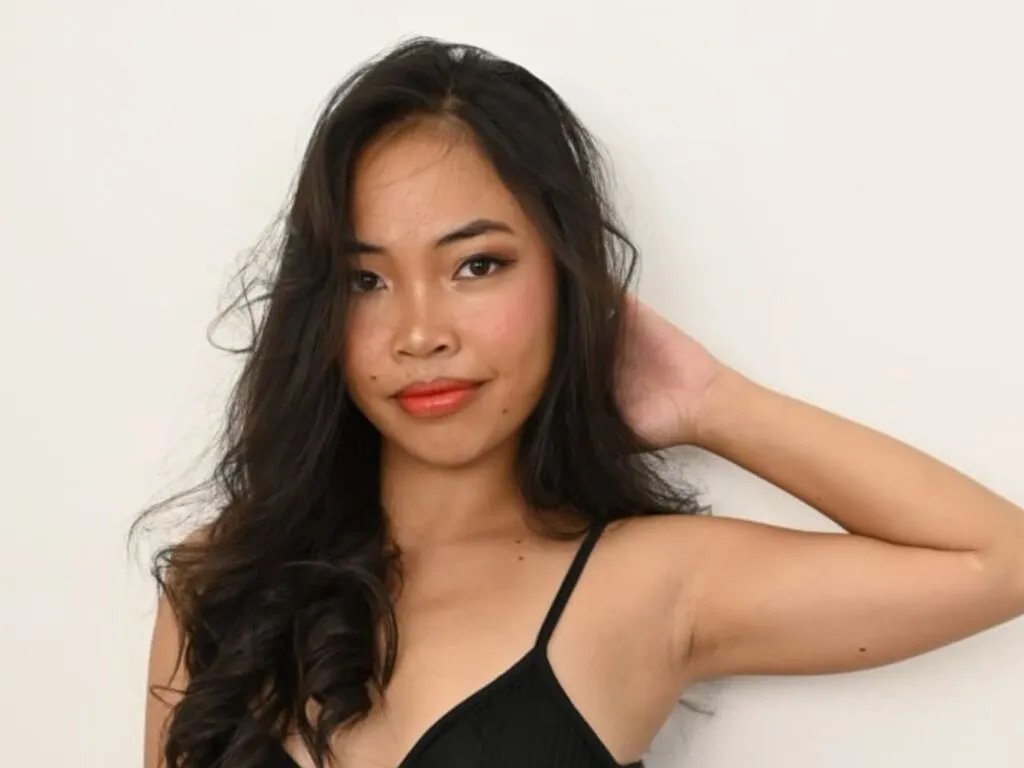 YumiLeez — Freechat on LiveJasmin