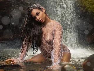 AuraSousa — I am pure sensuality and passion in my show I will lose your head with my provocative movements, my infarction butt and a coqueteria that does not let anyone I love to please and light fantasies, each tip is an invitation to go further