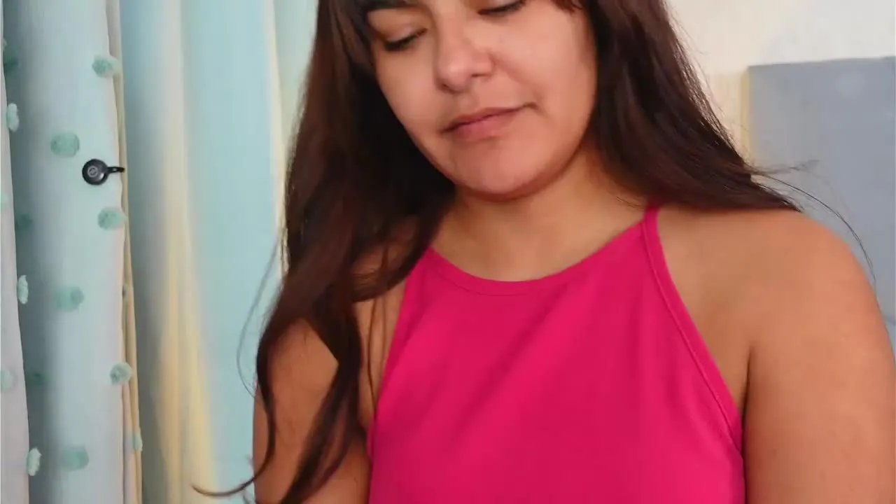 AshiaEkta — Freechat on Streamray