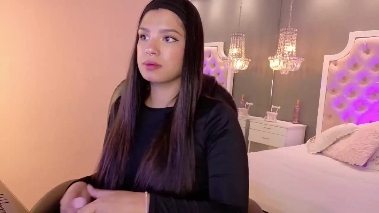 HanaStone — Freechat on Streamray