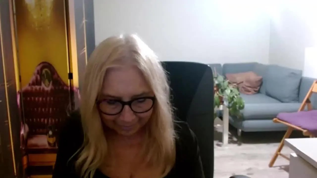 SofiaTease — Freechat on Streamray