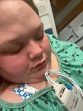 _GodessIsabella_97 — Freechat on StripChat