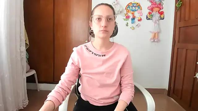Adele_johnsonn1 — in ass and spank 