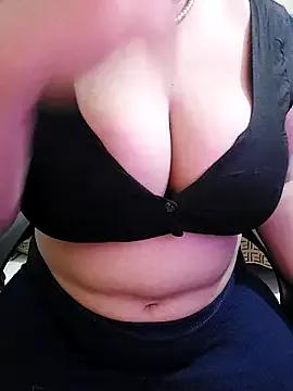 Adiba_2 — boobs show